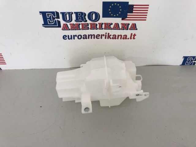 Washer Fluid Reservoir 